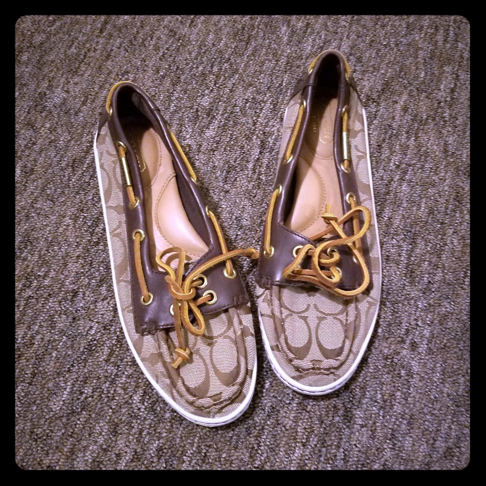 Coach boat shoes